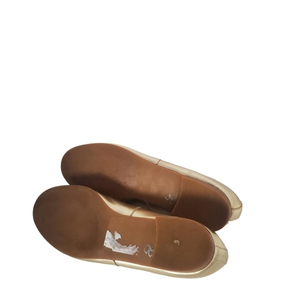 Gold Leather Ballet Flats Trending Size 8M - Picture 5 of 6
